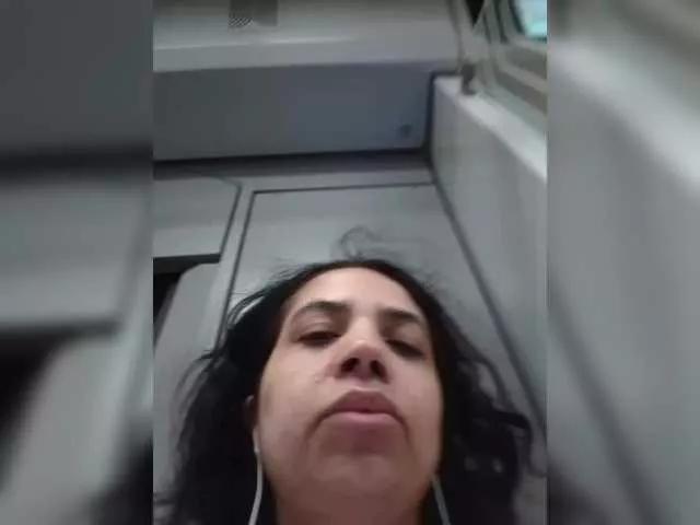 Mmmmmya on BongaCams