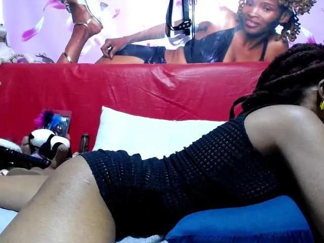 Ntombie on BongaCams