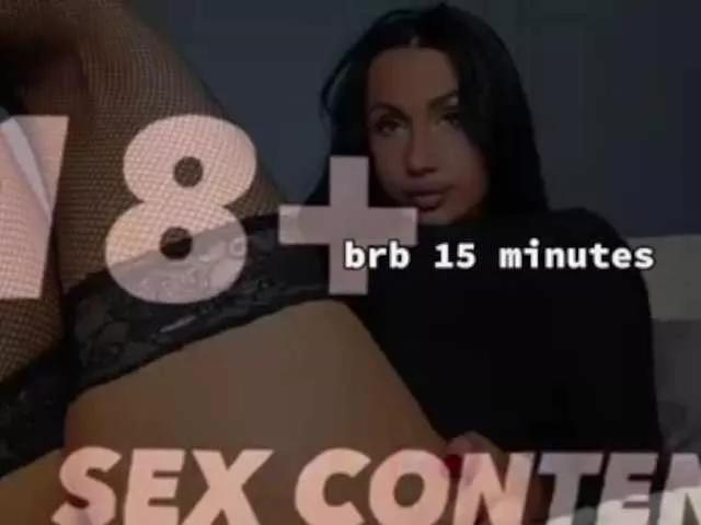 qsstess on BongaCams