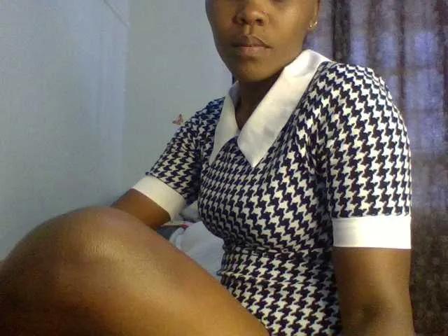 QueenJacky on BongaCams