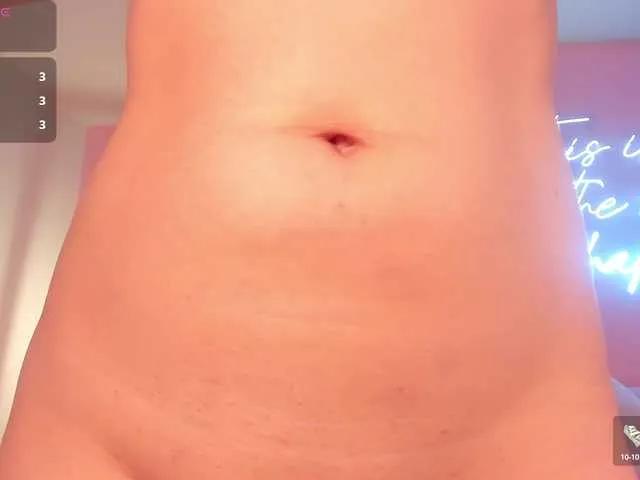 RebeccaHudson on BongaCams