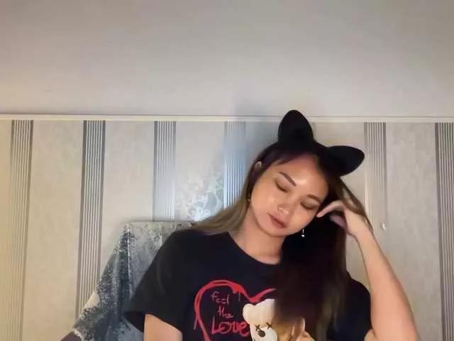 RozyBlack on BongaCams