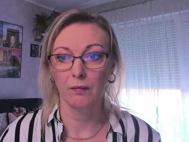 Freechat SoftVANESSA on BongaCams