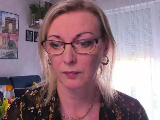 Freechat SoftVANESSA on BongaCams