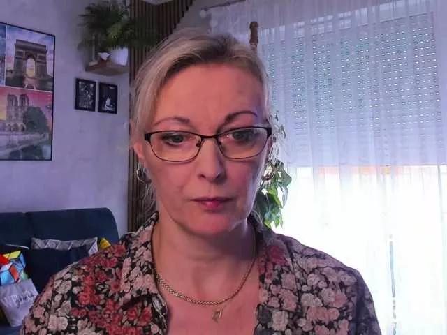 Freechat SoftVANESSA on BongaCams