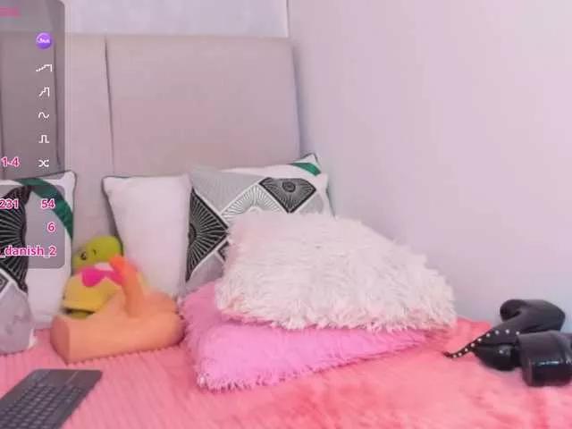 Freechat SusanSimpson on BongaCams