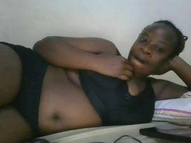 Swityass24 on BongaCams