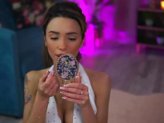 Freechat TheAyana on BongaCams