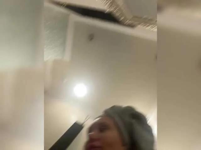 Tvoyasamka77 on BongaCams