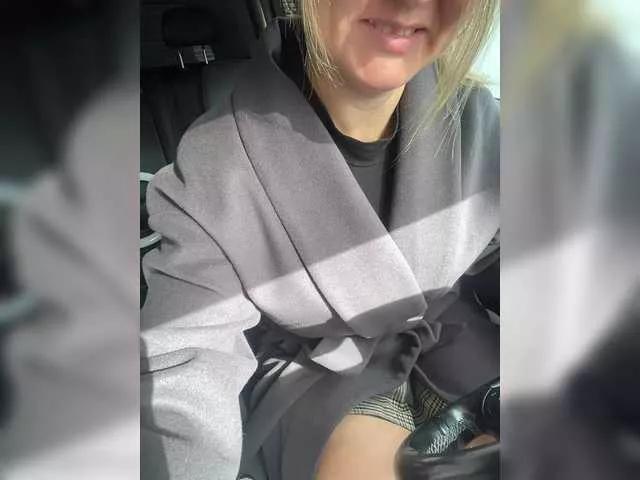 YuliyaLasker on BongaCams