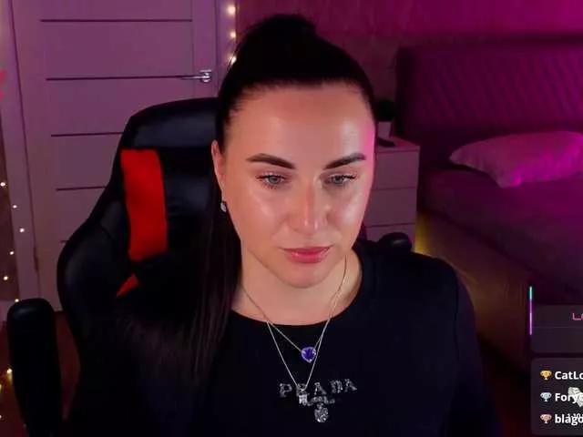 YURIEVNA13 on BongaCams