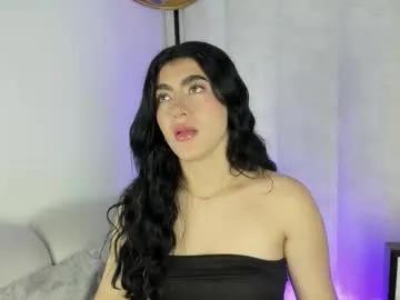 Freechat 1m_emily on Chaturbate