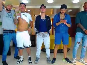 1pushman on Chaturbate