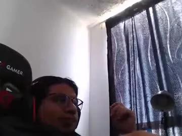 Freechat 2diamond_eyes on Chaturbate