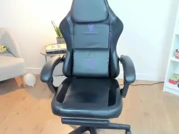 Freechat _bellaevans_ on Chaturbate