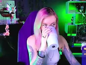 _helencarter on Chaturbate