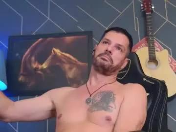 aaronbomer on Chaturbate