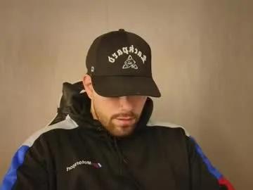 Freechat ades_lowe on Chaturbate