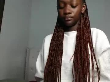 africanpetitequeen on Chaturbate
