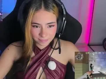 Private aishelyng20 on Chaturbate