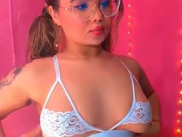 Freechat alaiia_rosse on Chaturbate