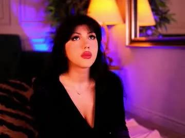 Freechat alenacapricious on Chaturbate