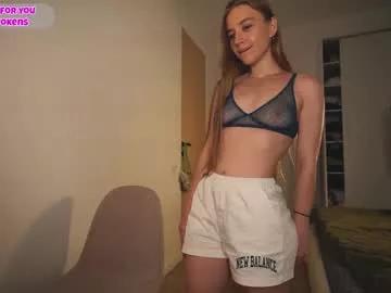 alexispeach on Chaturbate