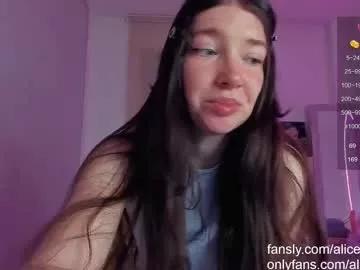 Away alicekaneky_xx on Chaturbate