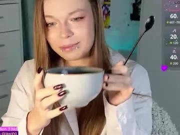 alinabae on Chaturbate