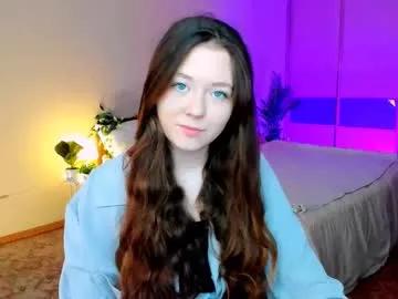 alluringeyess on Chaturbate