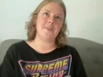 Freechat angeloflight273360 on Chaturbate