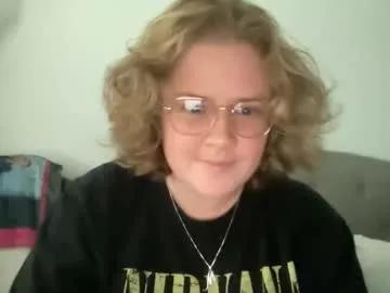 Freechat angeloflight273360 on Chaturbate