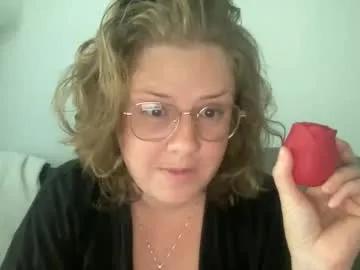 Freechat angeloflight273360 on Chaturbate