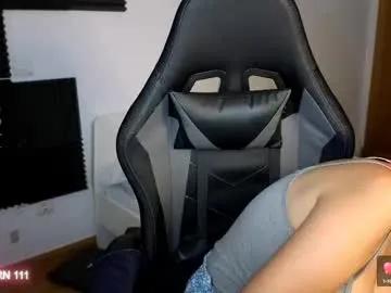 annadolll on Chaturbate