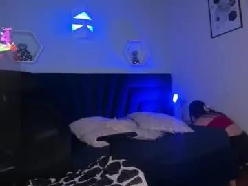 artemis_nyx — GOAL: dance full naked [343 tokens remaining] Welcome to my room! #new #latina #ass #glasses  #young