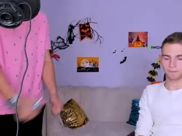 astren_villo on Chaturbate