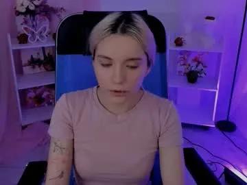 aurorawrenfield on Chaturbate