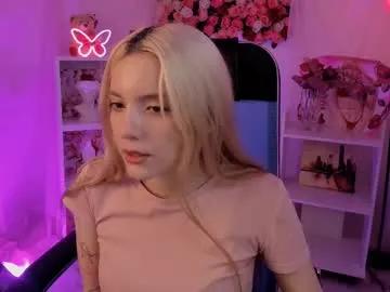 aurorawrenfield on Chaturbate