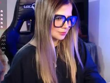 avrill_morgan on Chaturbate