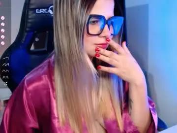 avrill_morgan on Chaturbate