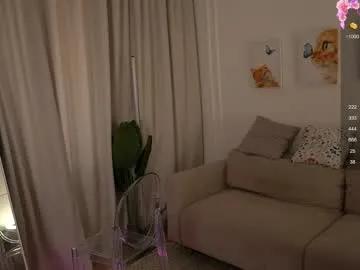 avroramy on Chaturbate