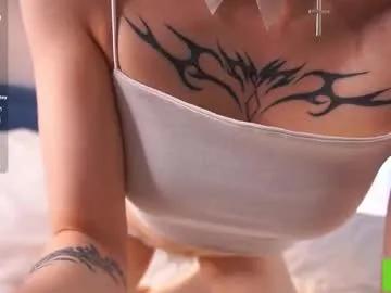 Freechat beauty_fuel on Chaturbate