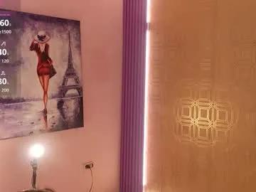 Freechat bella19__ on Chaturbate