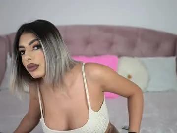bella_blonda on Chaturbate