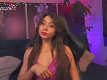 Freechat bellapazzia13 on Chaturbate