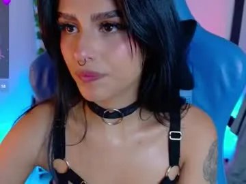 blue_kittenn on Chaturbate