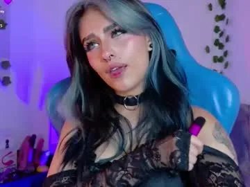 blue_kittenn on Chaturbate