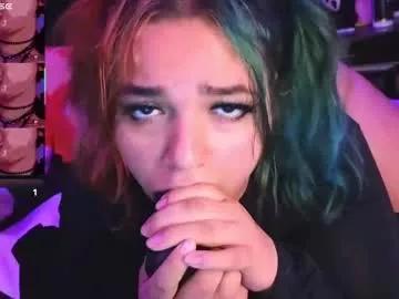 Freechat booboosperfectfacefuck on Chaturbate