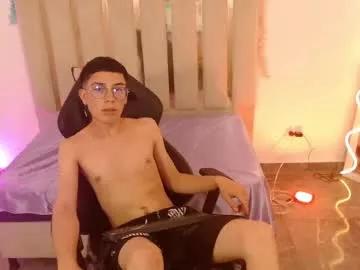 boyfox_tay on Chaturbate