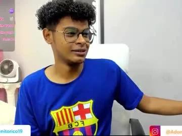 Freechat boylittle19cm on Chaturbate